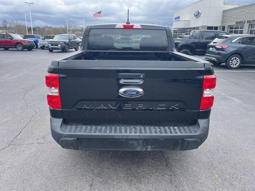 2022 Ford Maverick XL