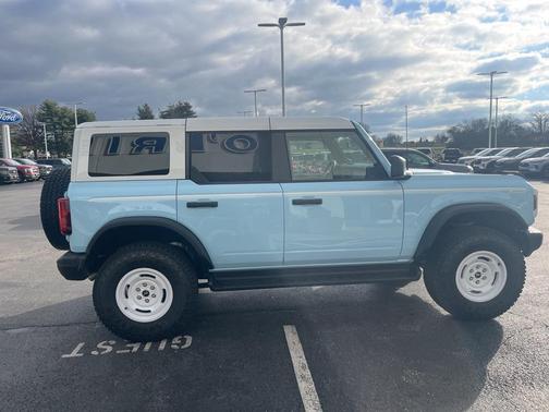 2025 Ford Bronco Heritage Edition