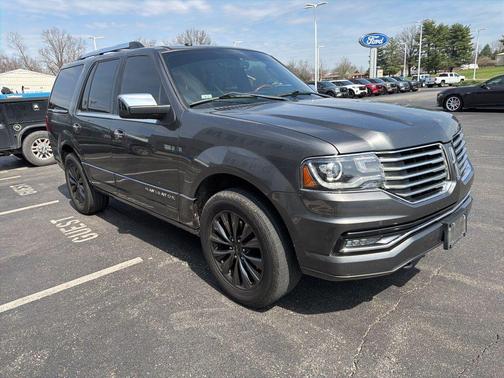 MAGNETIC GREY METALLIC 2017 Lincoln Navigator Select