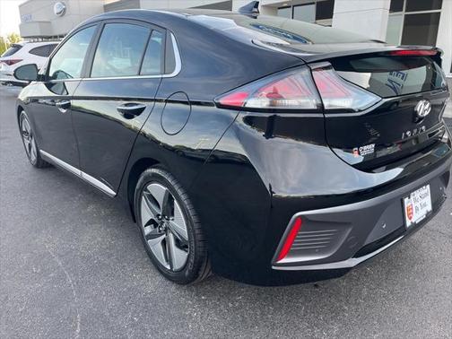 2022 Hyundai IONIQ Hybrid Limited