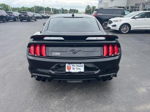 2021 Ford Mustang EcoBoost