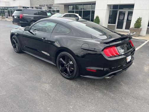 2021 Ford Mustang EcoBoost