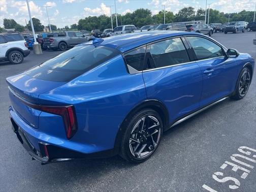 2025 Kia K4 GT-Line