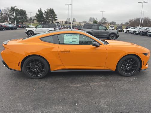 2026 Ford Mustang EcoBoost