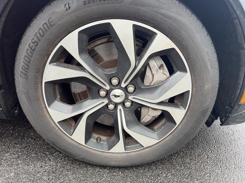 2022 Ford Mustang Mach-E Premium