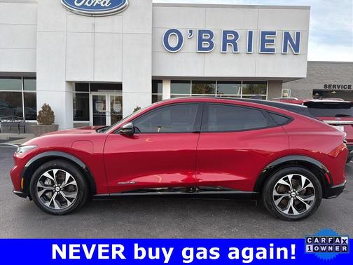 2022 Ford Mustang Mach-E Premium