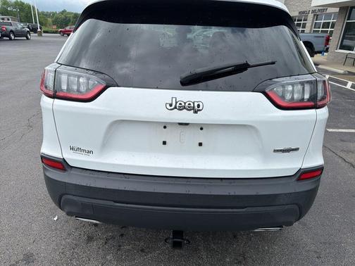Bright White Clearcoat 2020 Jeep Cherokee Latitude