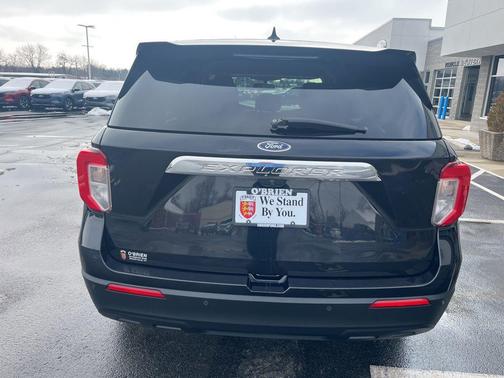 2021 Ford Explorer Base