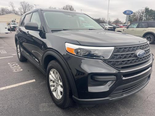 2021 Ford Explorer Base