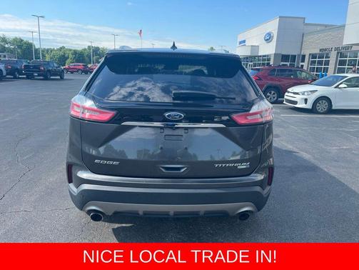 MAGNETIC METALLIC 2019 Ford Edge Titanium