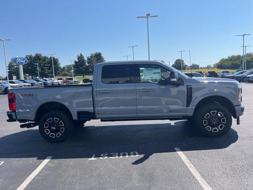 2026 Ford F-250 Platinum