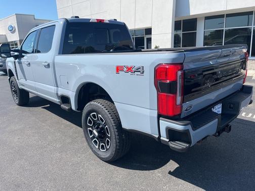 2026 Ford F-250 Platinum