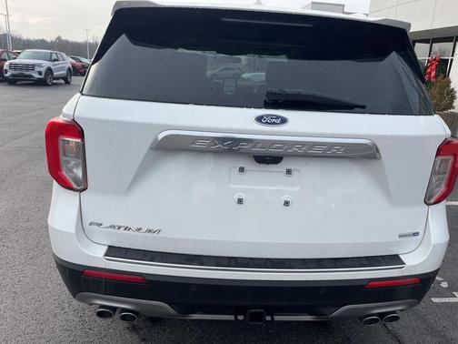 2020 Ford Explorer Platinum