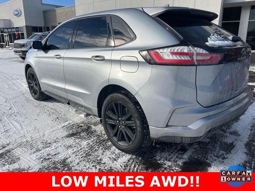 2022 Ford Edge ST Line