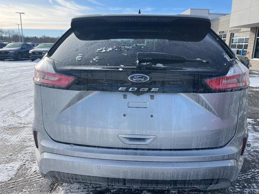 2022 Ford Edge ST Line