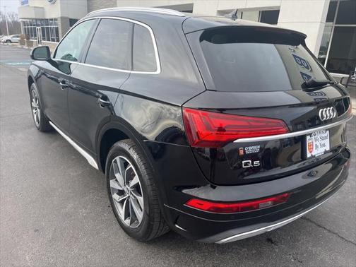 2021 Audi Q5 45 Premium Plus