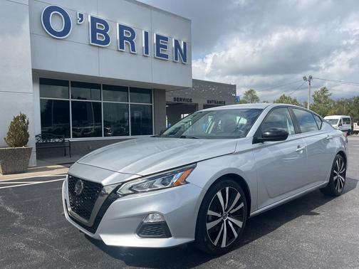 2020 Nissan Altima SR FWD