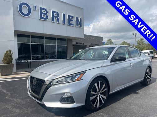 2020 Nissan Altima SR FWD