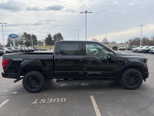 AGATE BLACK METALLIC 2026 Ford F-150 XLT