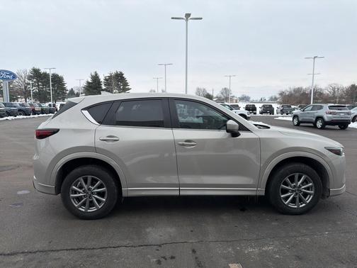 2024 Mazda CX-5 2.5 S Preferred Package