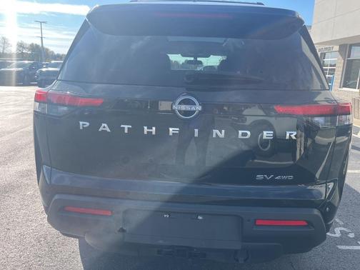 2023 Nissan Pathfinder SV 4WD