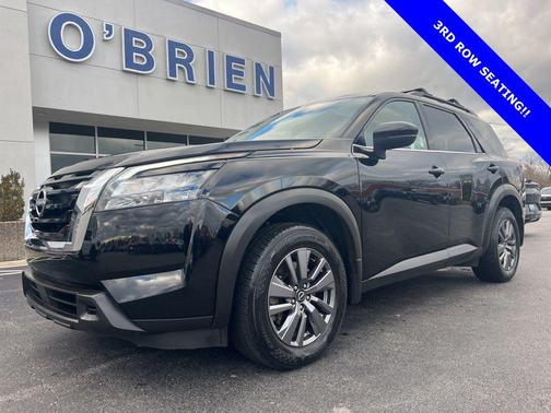2023 Nissan Pathfinder SV 4WD