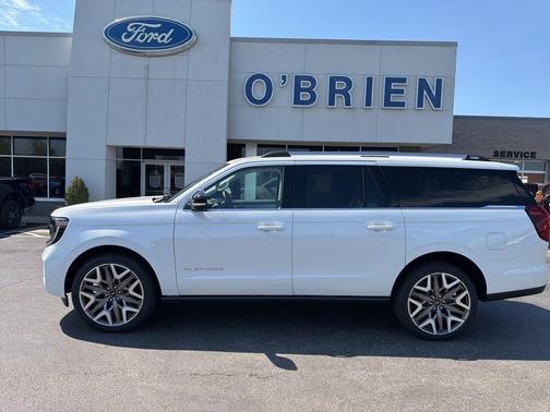 Star White Metallic Tri-Coat 2026 Ford Expedition Max Platinum