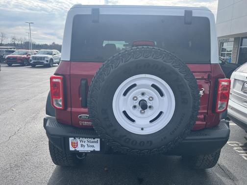 2025 Ford Bronco Heritage Edition