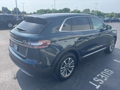 2022 Lincoln Nautilus Standard