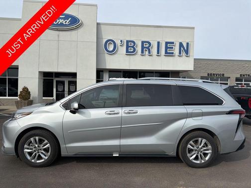 2024 Toyota Sienna Limited