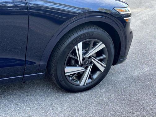 Capri Blue 2026 Genesis GV70 2.5T Advanced