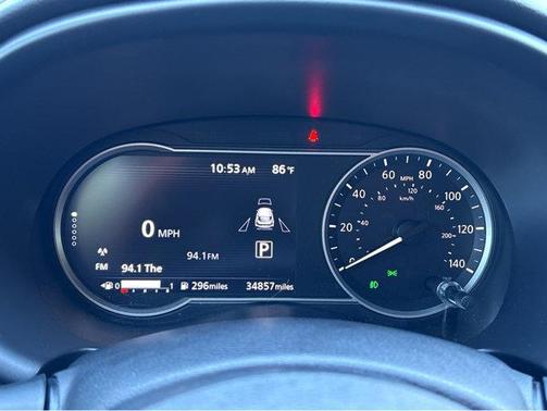2019 Nissan Kicks SR