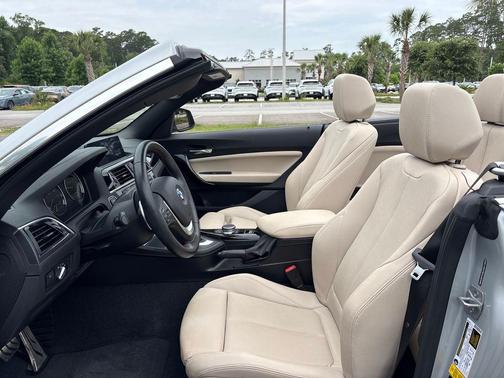 Glacier Silver Metallic 2018 BMW 230 i