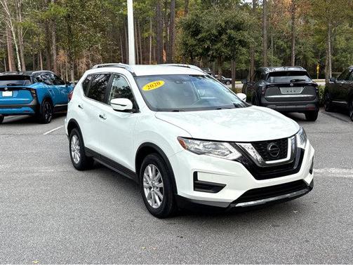 2020 Nissan Rogue SV