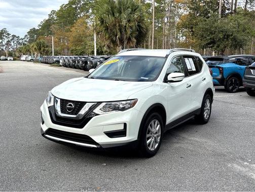 2020 Nissan Rogue SV
