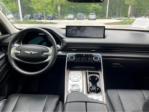 2022 Genesis GV80 2.5T