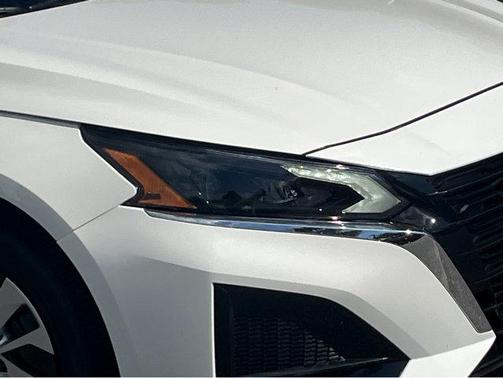 2025 Nissan Altima SL