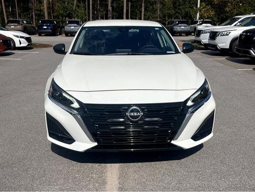 2025 Nissan Altima SL