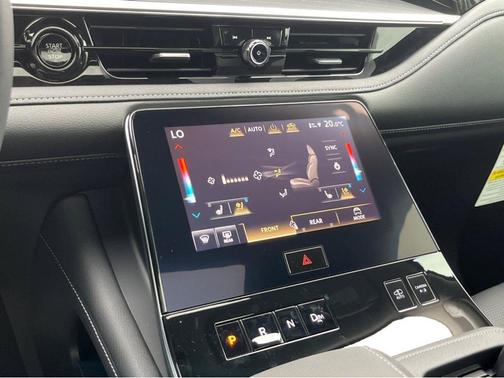 Diamond Black 2025 INFINITI QX80 SENSORY