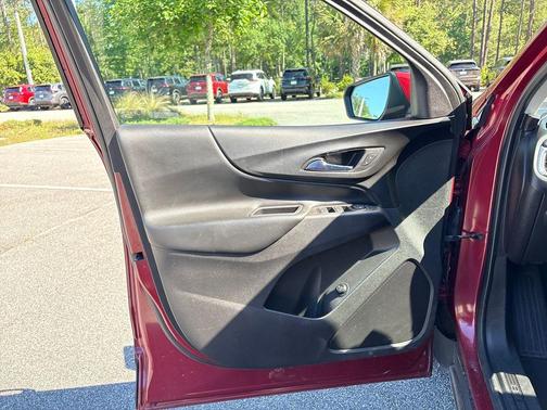 Cajun Red Tintcoat 2020 Chevrolet Equinox 1LT