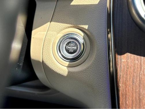 2020 Mercedes-Benz GLC 300 Base 4MATIC
