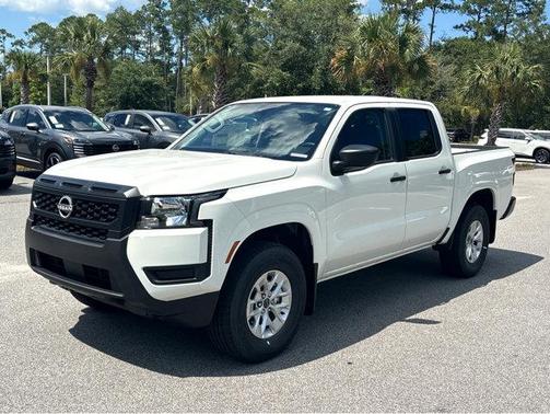 2025 Nissan Frontier S