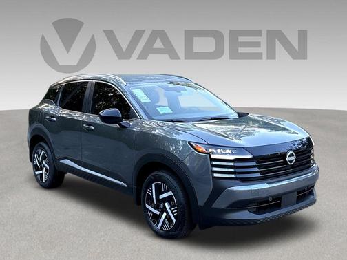 Gun Metallic 2026 Nissan Kicks SV