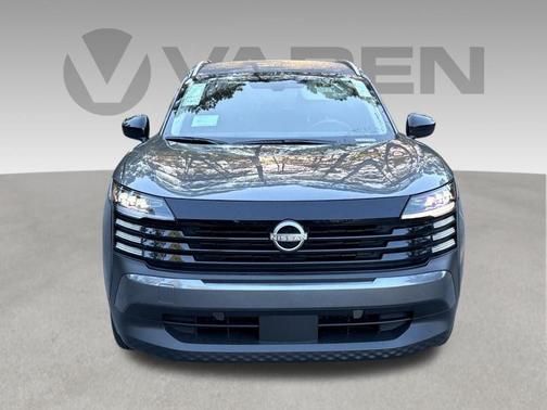 Gun Metallic 2026 Nissan Kicks SV