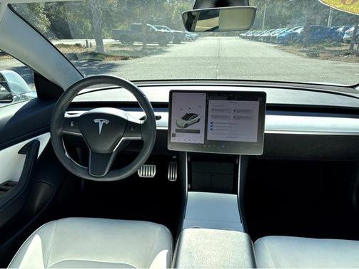 2020 Tesla Model 3 Performance