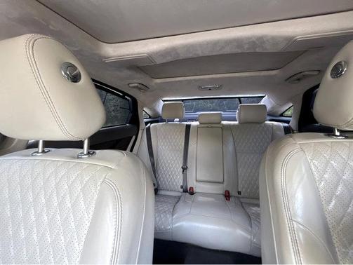 2016 Jaguar XJ XJL Portfolio