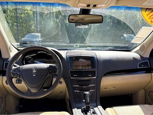 Ingot Silver 2019 Lincoln MKT Standard