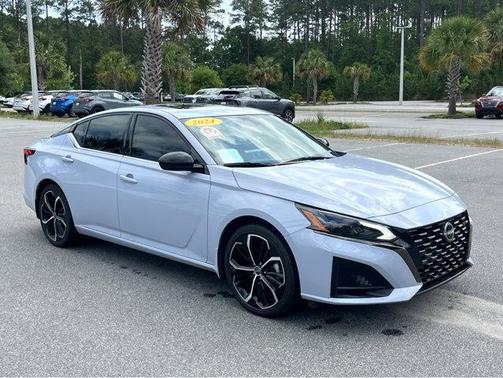 2024 Nissan Altima 2.5 SR