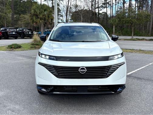 Everest White P 2026 Nissan Murano Platinum