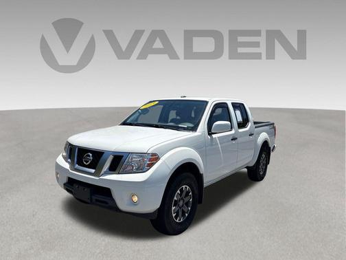 Glacier White 2019 Nissan Frontier PRO-4X